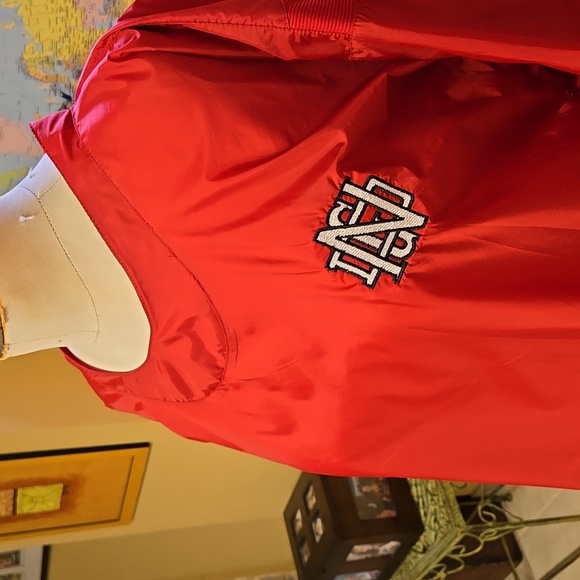 EASTON VENTED RED NYLON WINDBREAKER JACKET PULLOVER MEN'S LARGE, WITH "NDG" LOGO - Picture 3 of 15